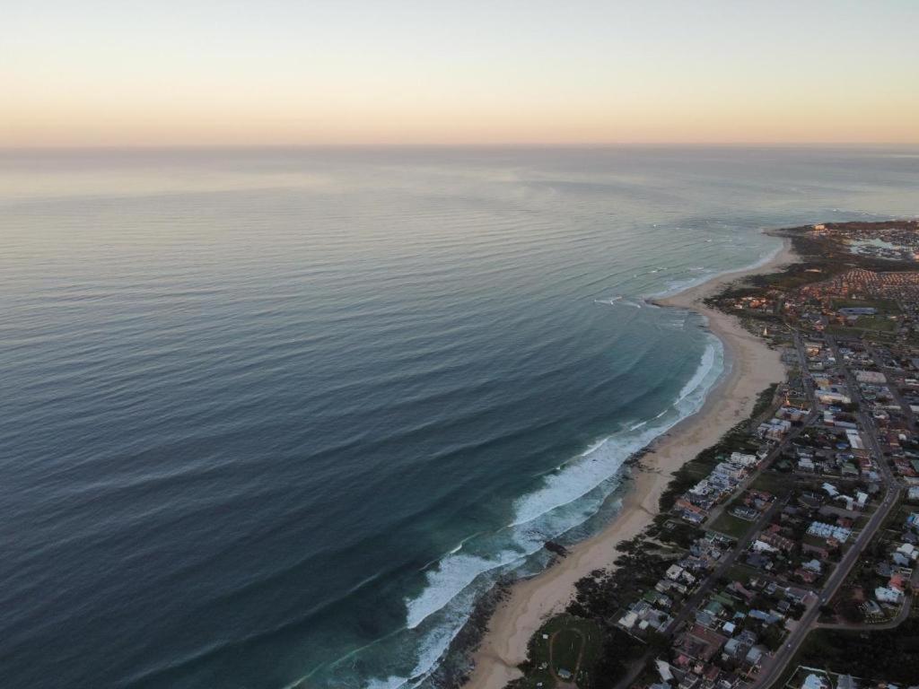 Lazydaze Point Hotel Jeffreys Bay Exterior foto